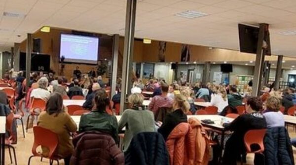 Ouderavond Check It Out in Boxmeer