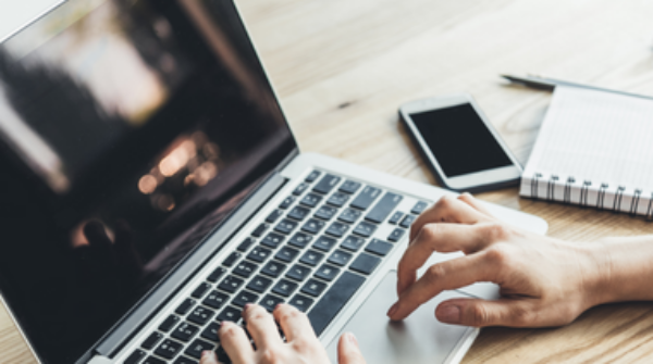Let op: niet bestaande vacatures