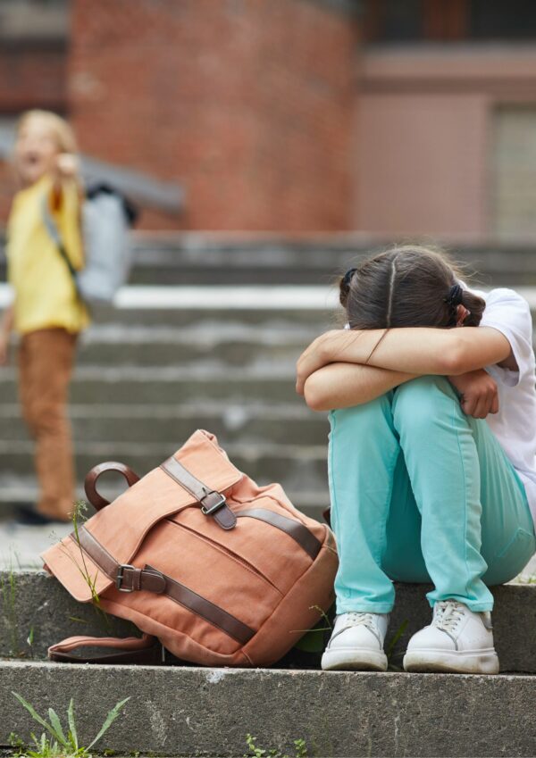Pesten: van schoolplein tot scherm. Hoe kan je jouw kind helpen?